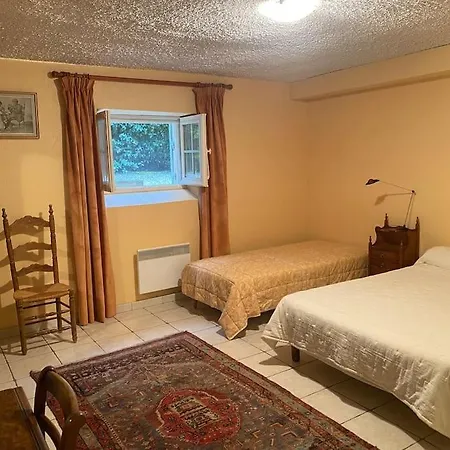 Apartment Jolie T3 Dans Belle Maison Bourgeoise Chene
