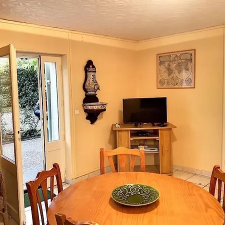 Apartment Jolie T3 Dans Belle Maison Bourgeoise Chene