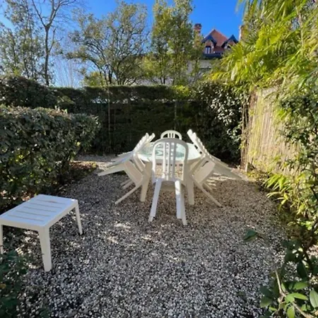Jolie T3 Dans Belle Maison Bourgeoise Chene *
