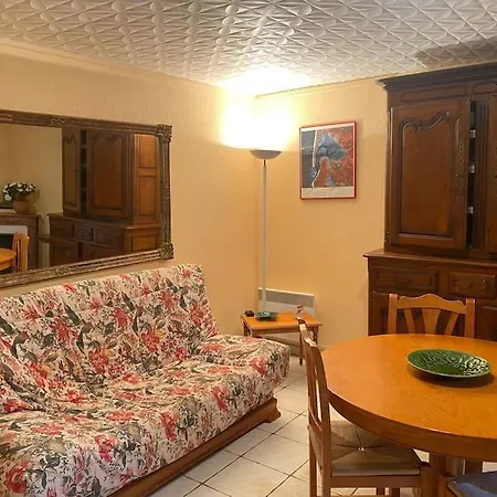 Jolie T3 Dans Belle Maison Bourgeoise Chene Lejlighed